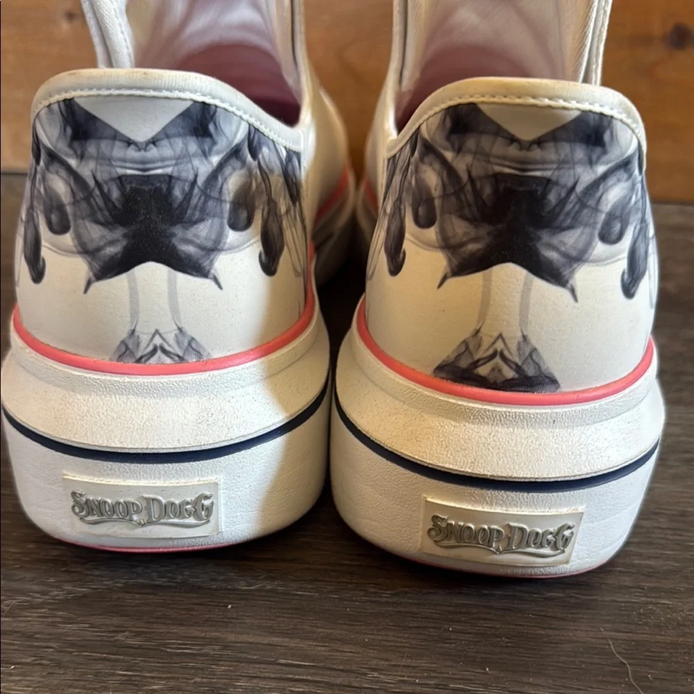 Snoop Dog Converse Sketcher Shoes - Picture 6 of 8